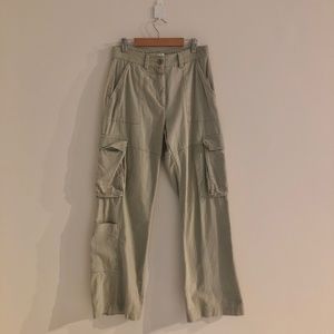 BNWOT H&M KHAKI CARGO PANTS